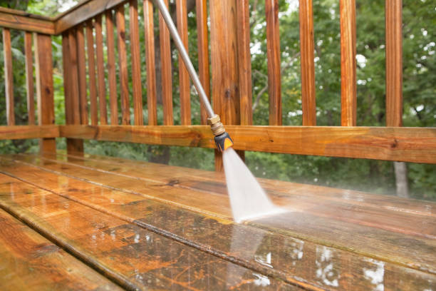 Best Garage Pressure Washing  in Siler City, NC